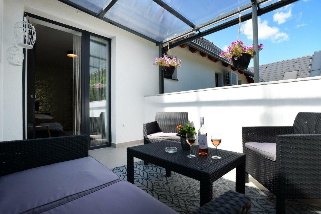 One Luxury Suites Eğri Dış mekan fotoğraf